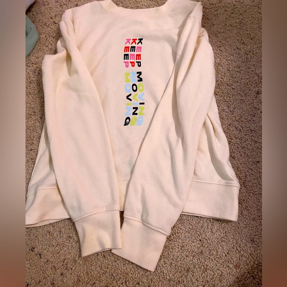 Keep moving sweater